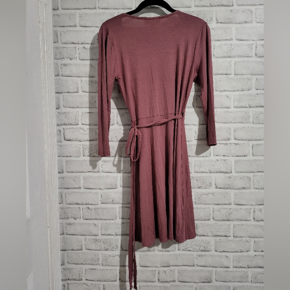 Lulu's Twirl Worthy Mauve Wrap Dress Size S - Picture 5 of 8
